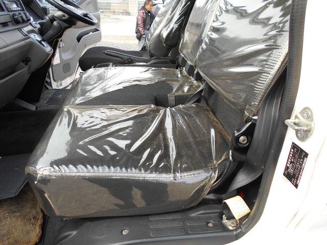 MITSUBISHI CANTER 2017