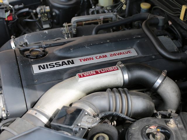 NISSAN SKYLINE GT-R 1992