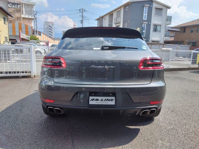 PORSCHE PORSCHE Macan 2015