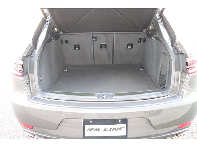 PORSCHE PORSCHE Macan 2015