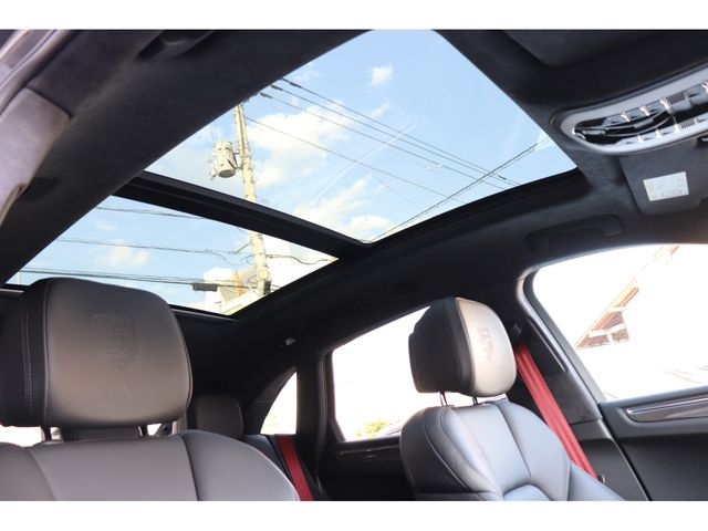 PORSCHE PORSCHE Macan 2015