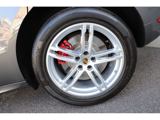 PORSCHE PORSCHE Macan 2015