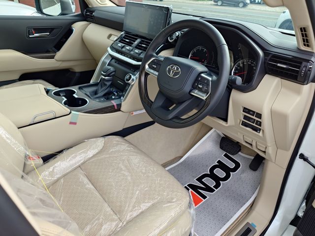 TOYOTA LANDCRUISER wagon 2024