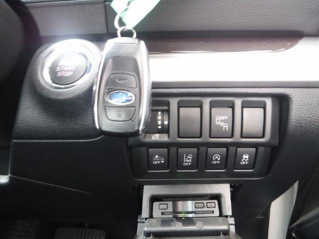 SUBARU LEGACY OUTBACK 2018