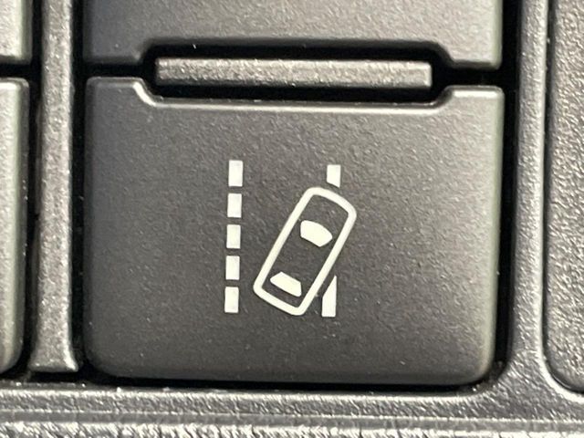 TOYOTA COROLLA FIELDER HYBRID 2016