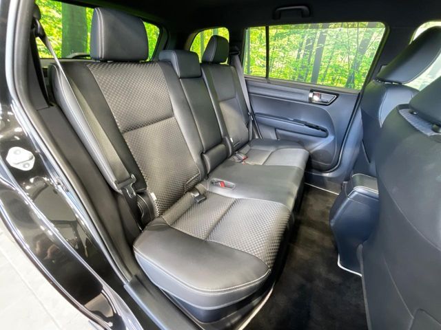 TOYOTA COROLLA FIELDER HYBRID 2016