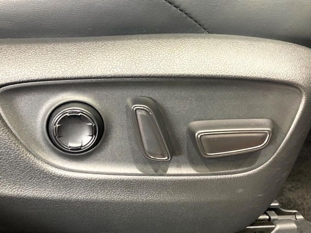 TOYOTA HARRIER HYBRID 2021