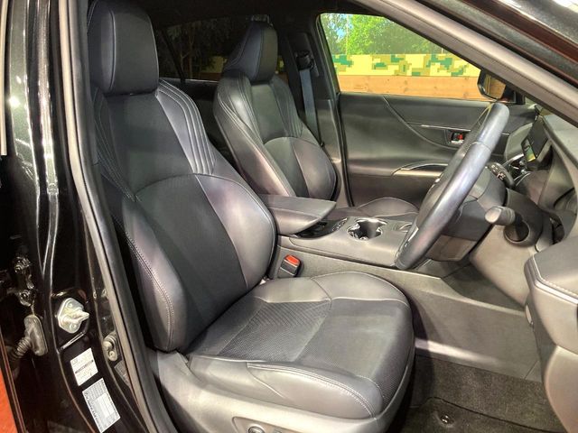 TOYOTA HARRIER HYBRID 2021