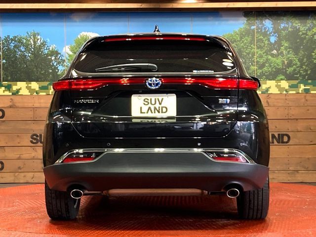 TOYOTA HARRIER HYBRID 2021