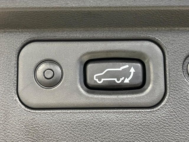 MITSUBISHI DELICA D:5 4WD 2024