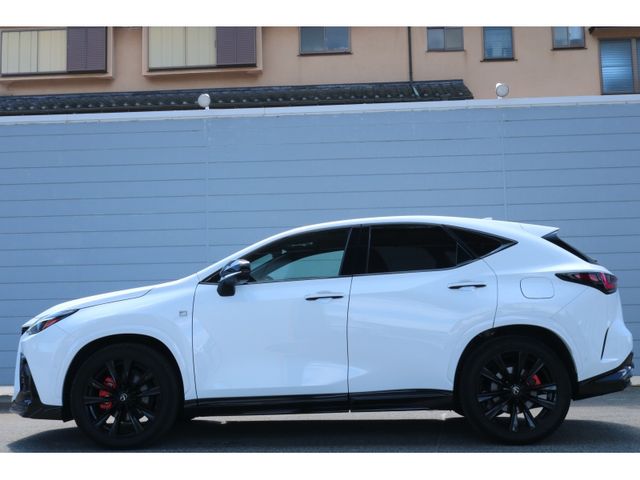 TOYOTA LEXUS NX350h 2023