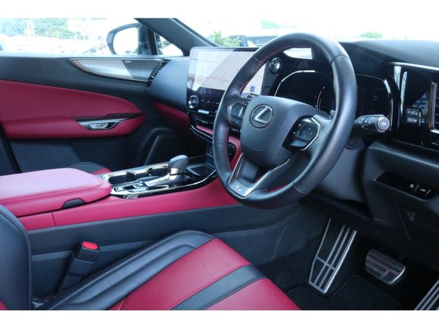 TOYOTA LEXUS NX350h 2023