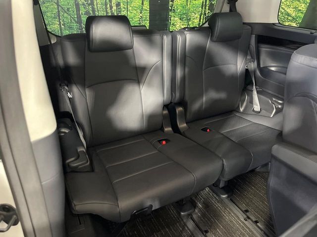 TOYOTA ALPHARD 4WD 2022