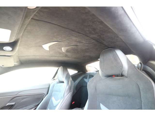 ASTON MARTIN ASTON MARTIN 2020