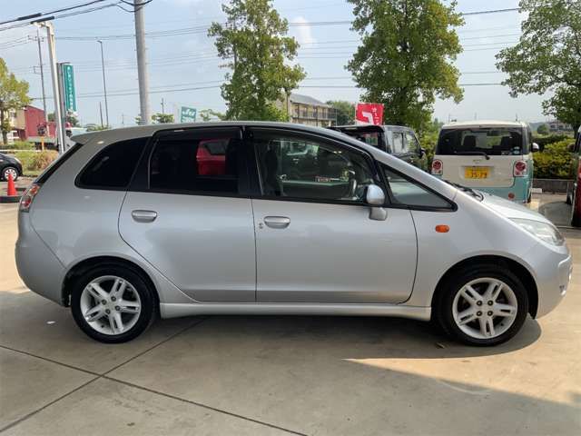 MITSUBISHI COLTPLAS 2011