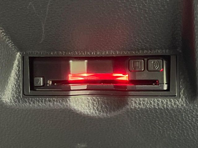 TOYOTA YARIS HYBRID 2023