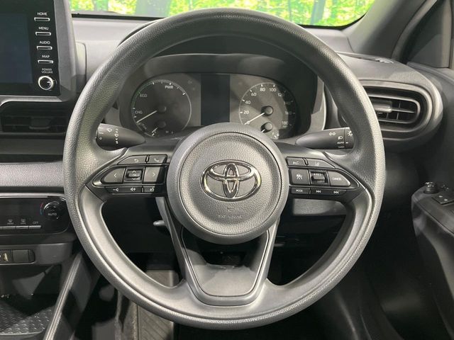 TOYOTA YARIS HYBRID 2023