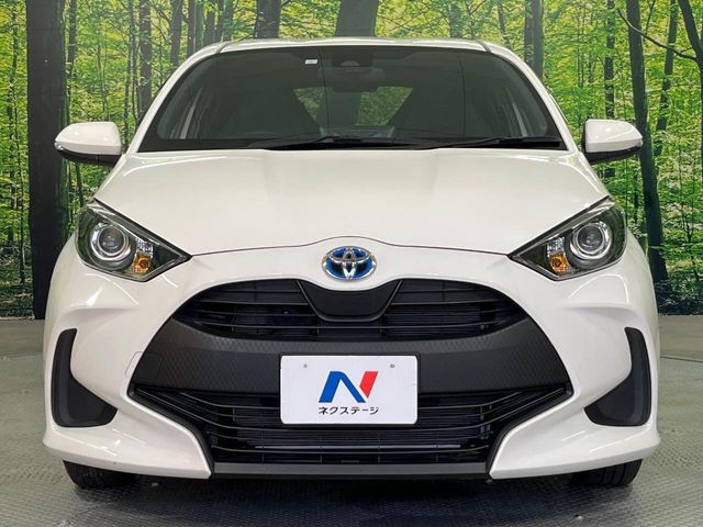 TOYOTA YARIS HYBRID 2023