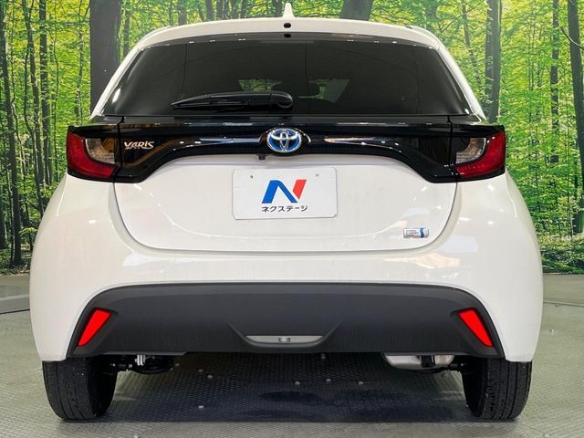 TOYOTA YARIS HYBRID 2023