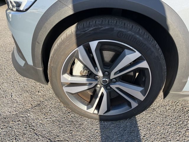 VOLVO VOLVO V60 CROSS COUNTRY 2022