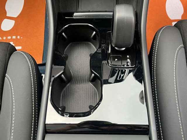 VOLVO VOLVO C40 2022