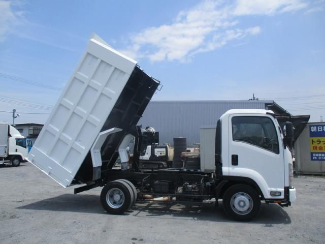 ISUZU FORWARD 2012