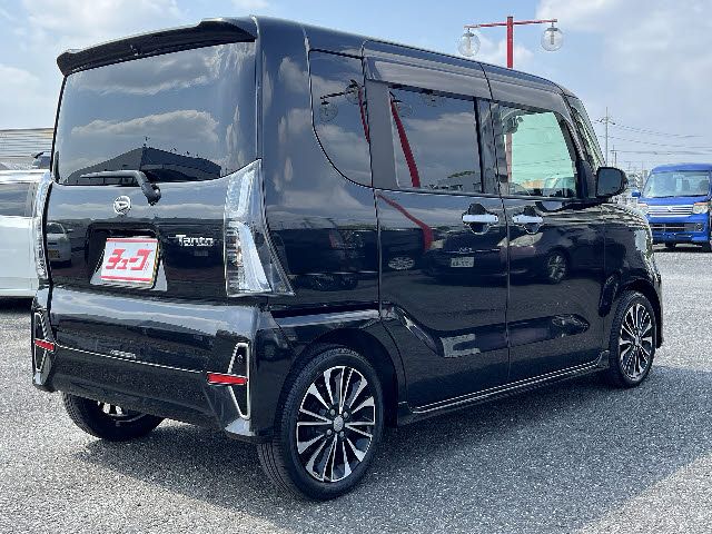 DAIHATSU TANTO CUSTOM 2021