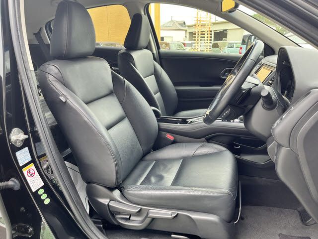 HONDA VEZEL HYBRID 2014