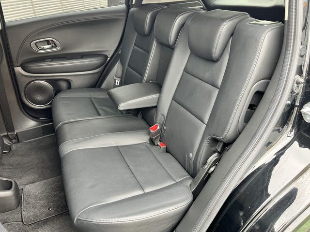 HONDA VEZEL HYBRID 2014