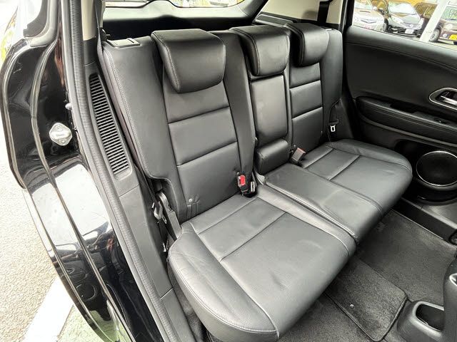 HONDA VEZEL HYBRID 2014