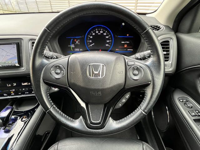 HONDA VEZEL HYBRID 2014