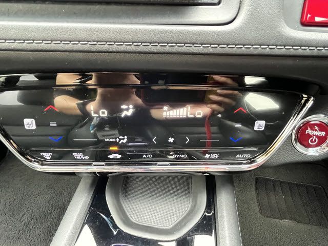 HONDA VEZEL HYBRID 2014