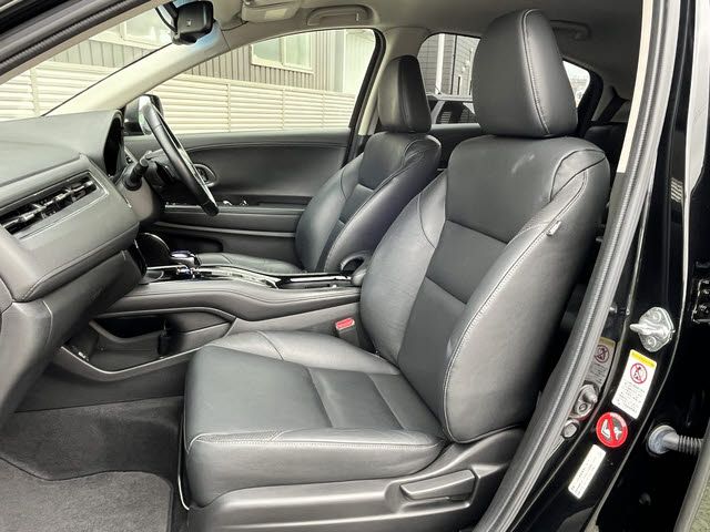 HONDA VEZEL HYBRID 2014