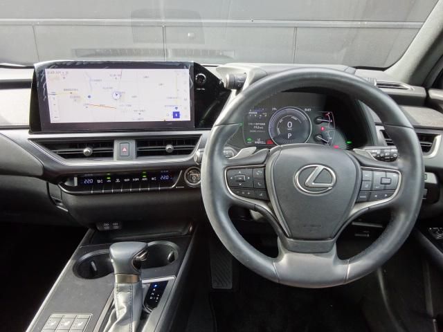 TOYOTA LEXUS UX250h 2023