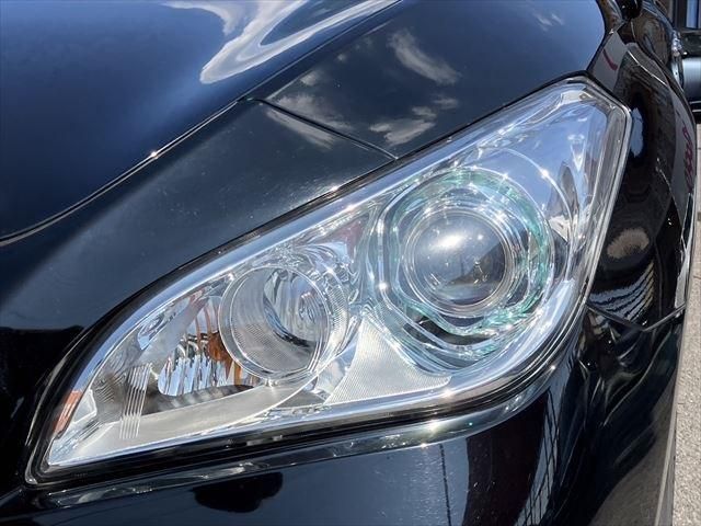 NISSAN FUGA HYBRID 2011