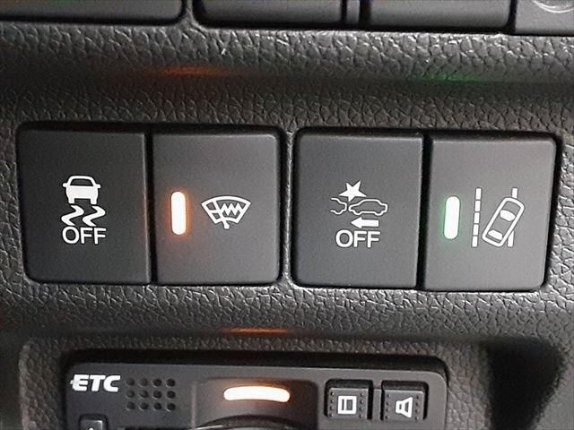 HONDA FREED HYBRID 2016