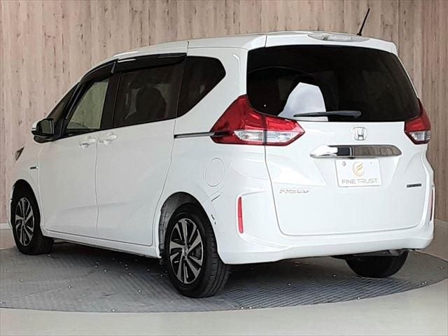 HONDA FREED HYBRID 2016
