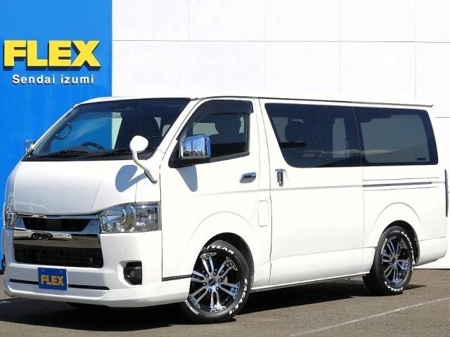 TOYOTA HIACE van 4WD 2023