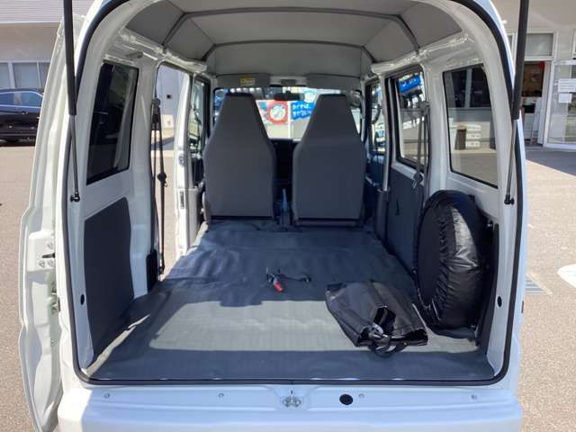 MITSUBISHI MINICAB-MiEV 2022