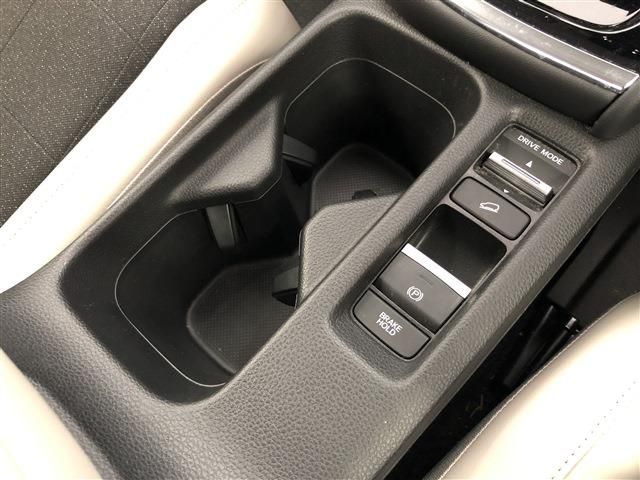 HONDA VEZEL e:HEV 2023