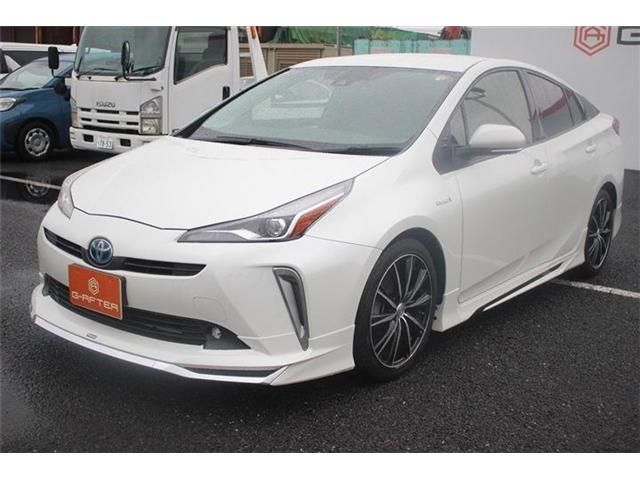 TOYOTA PRIUS 2019