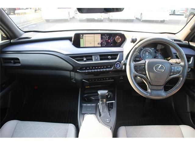 TOYOTA LEXUS UX250h 2020