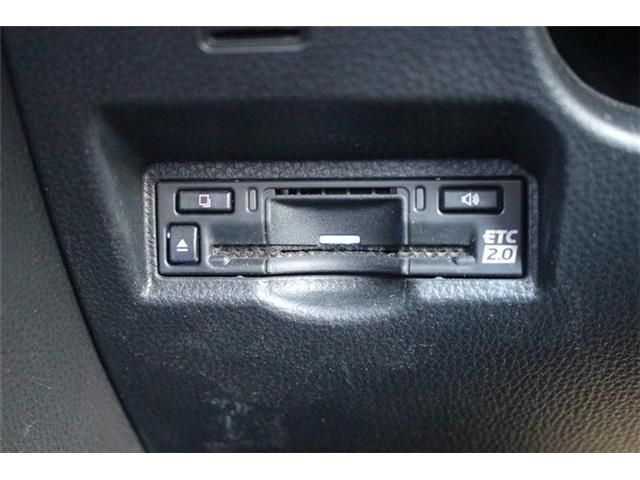 TOYOTA VOXY HYBRID 2022