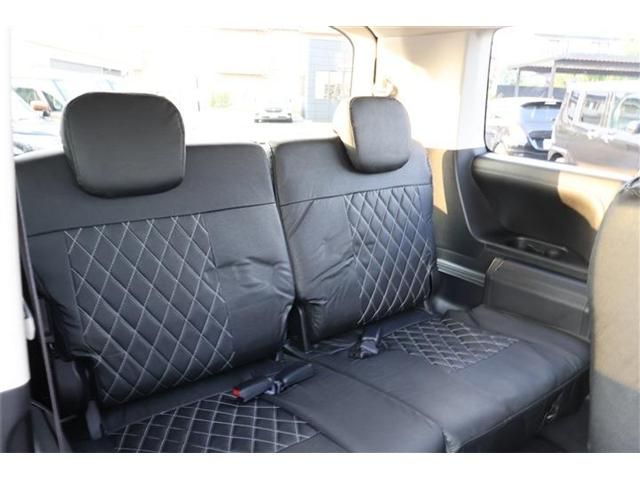 MITSUBISHI DELICA D:5 4WD 2022