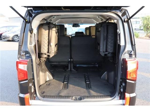 MITSUBISHI DELICA D:5 4WD 2022