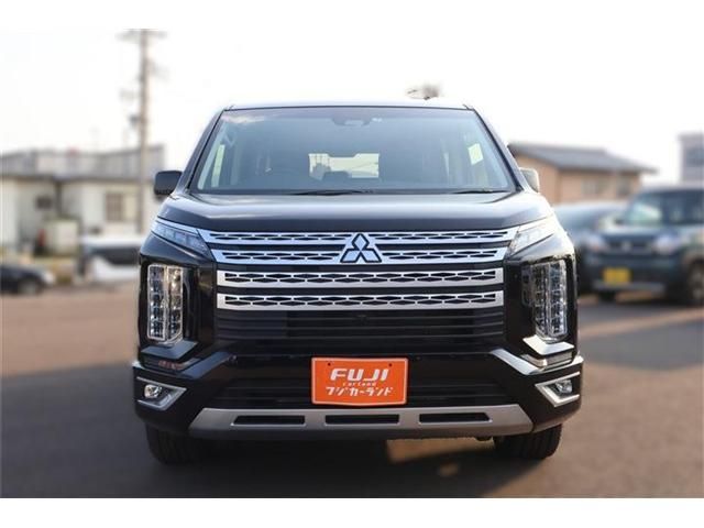 MITSUBISHI DELICA D:5 4WD 2022