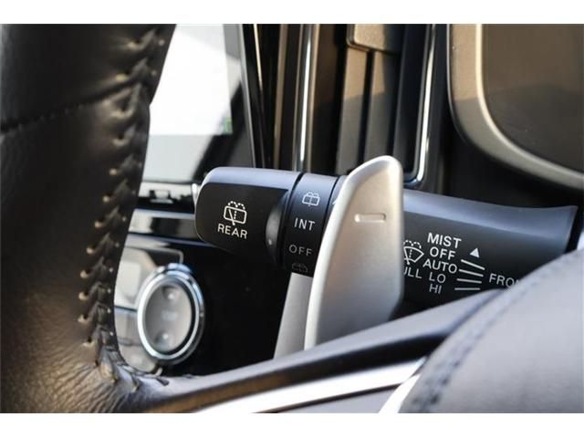 MITSUBISHI DELICA D:5 4WD 2022