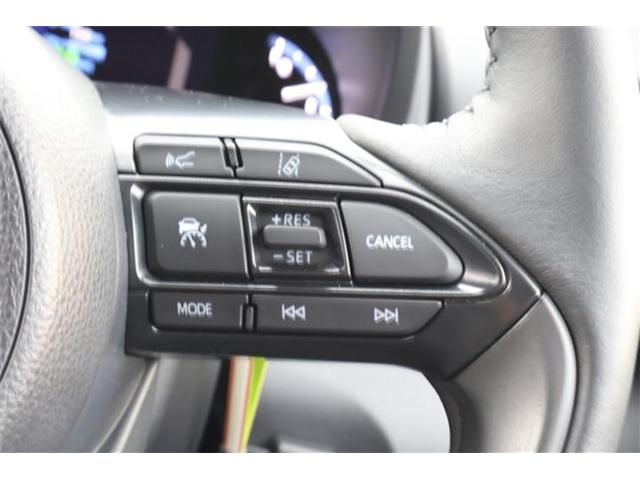 TOYOTA YARIS CROSS HYBRID 2023