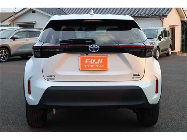 TOYOTA YARIS CROSS HYBRID 2023