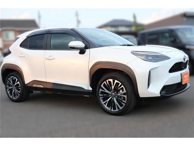 TOYOTA YARIS CROSS HYBRID 2023